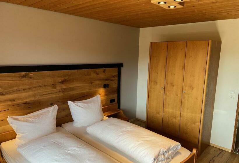Номер Стандарт, Boutique Hotel And Apartments Pension Sternen