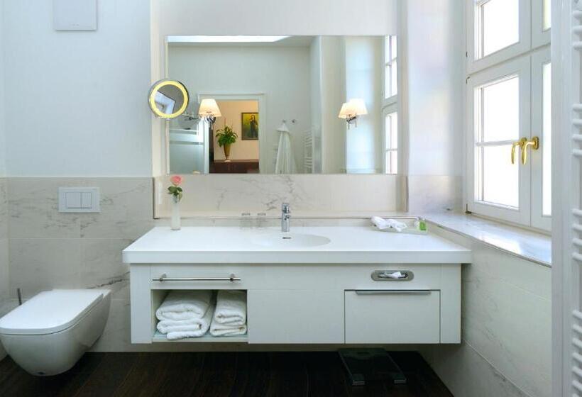デラックスルーム, Romantik Hotel Burgkeller Residenz Kerstinghaus