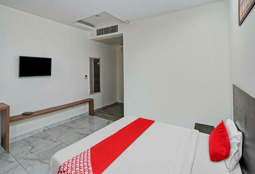 三人经典房间, Flagship Hotel King S