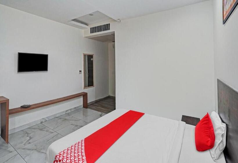 三人经典房间, Flagship Hotel King S