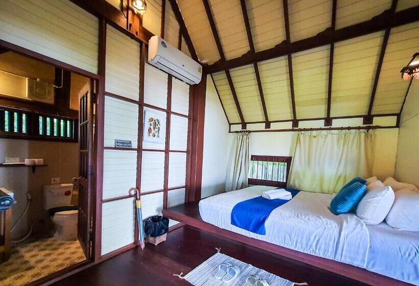 Бунгало Стандарт, Baan Thong Ching Resort