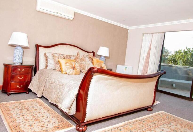 اتاق لوکس با تخت بزرگ, Bophirima Boutique