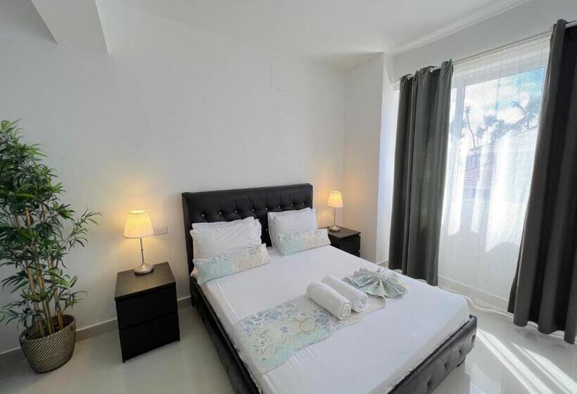 سوییت لوکس, Vacation Studios With Rooftop Pool, Beach Club, Restaurants   Playa Los Corales