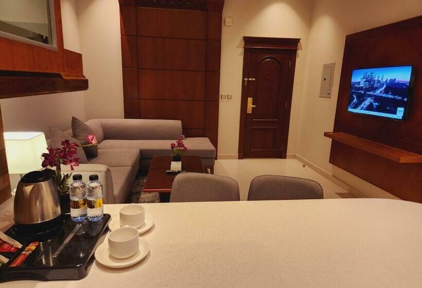 سوییت جونیور, Imperial Hotel Riyadh