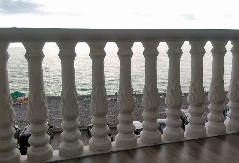 اتاق استاندارد با بالکن و چشم‌انداز دریا, Guest House Palma