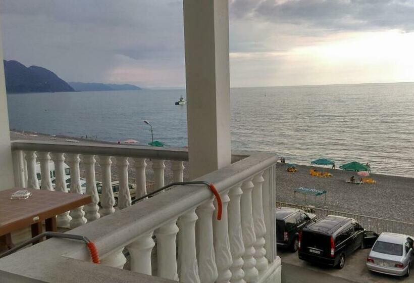 اتاق استاندارد با بالکن و چشم‌انداز دریا, Guest House Palma