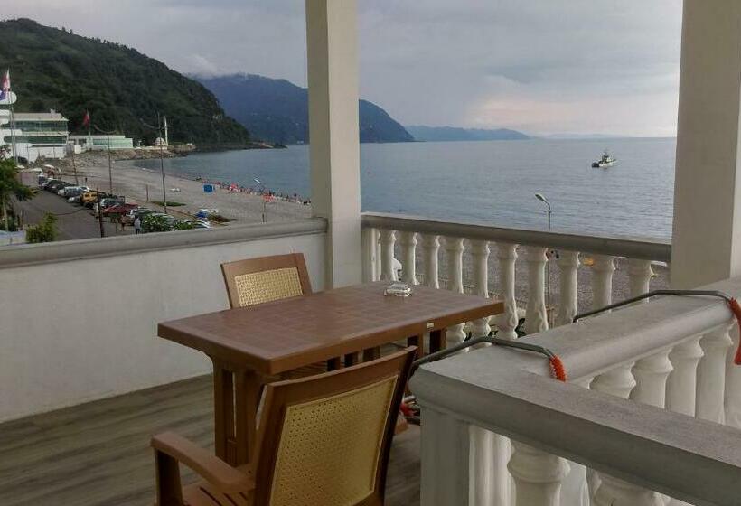 اتاق استاندارد با بالکن و چشم‌انداز دریا, Guest House Palma