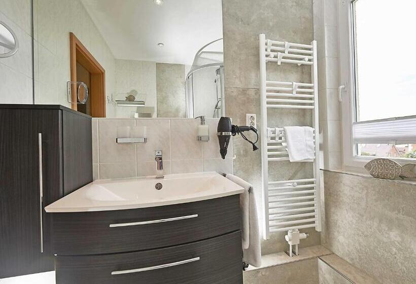 آپارتمان 1 خوابه با تراس, Wohnpark Stadt Hamburg In Binz   Wg 54