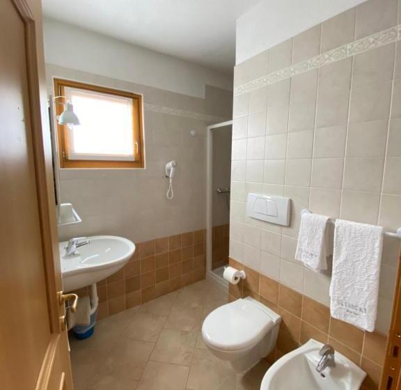 Семейный Номер, Sci Sport Rooms & Suites