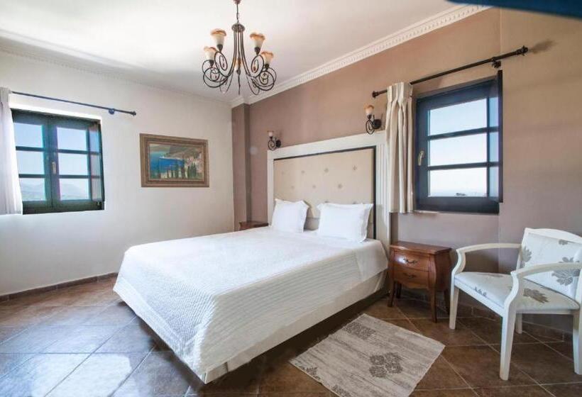 جناح عائلي, Areos Polis Boutique