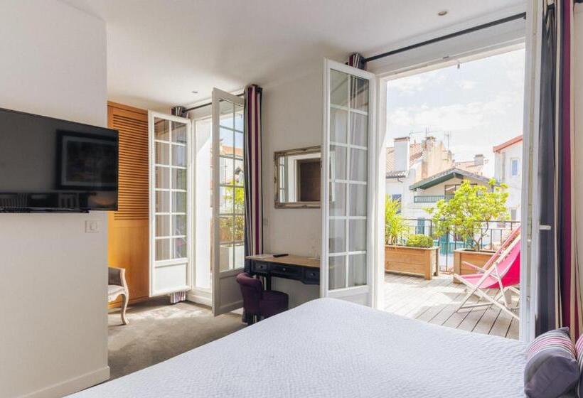 Номер Стандарт с Террасой, Boutique Hôtel Txoko