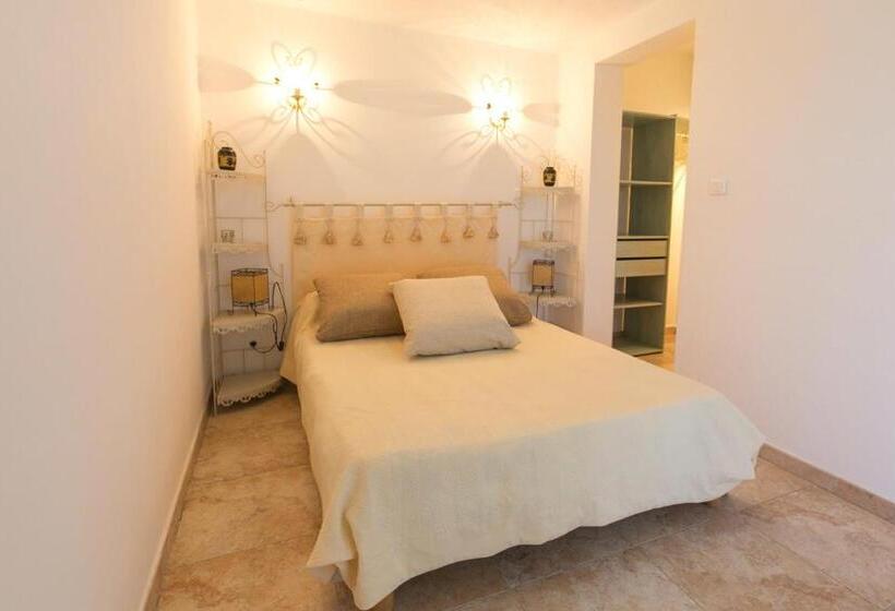 １ベッドルームアパートメント, Relais De Saleccia