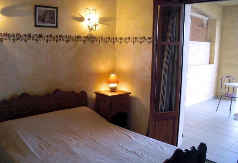 テラス付きスタンダードルーム, Relais De Saleccia