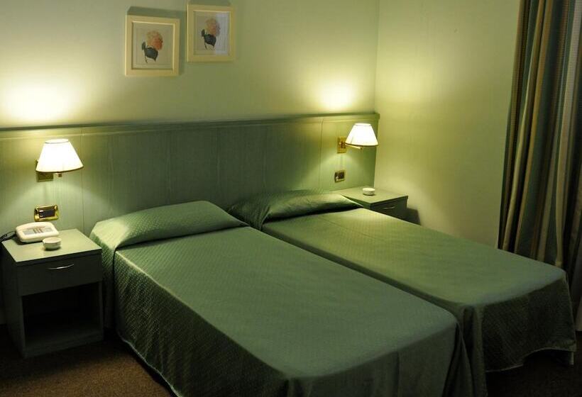 스탠다드 룸, Albergo Della Corona