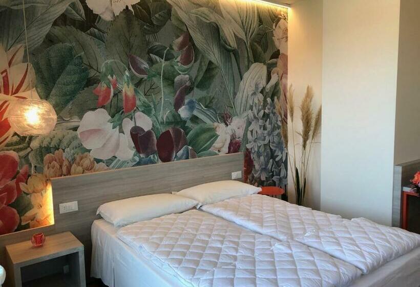 标准间, Alla Pergola