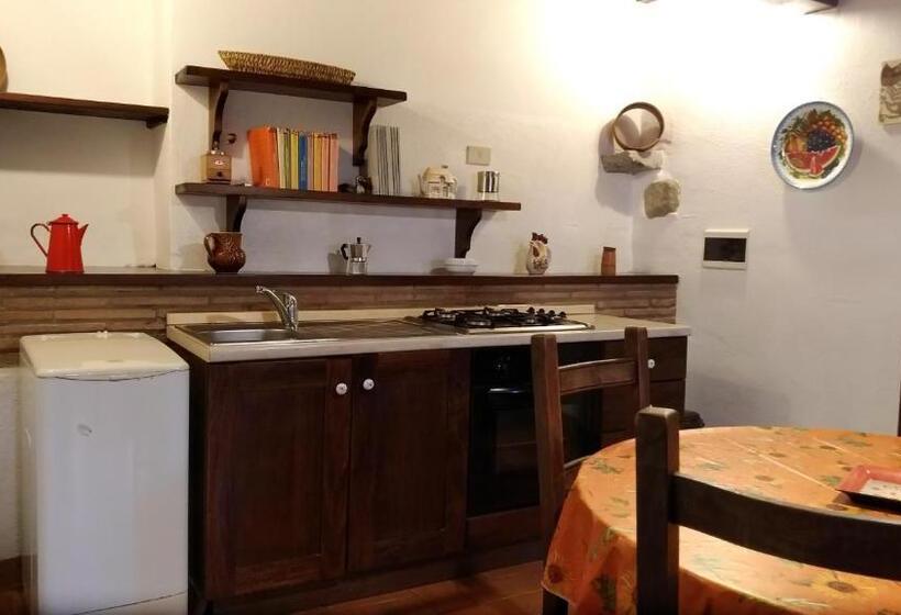Дом 2 Спальни, Villa La Nussa