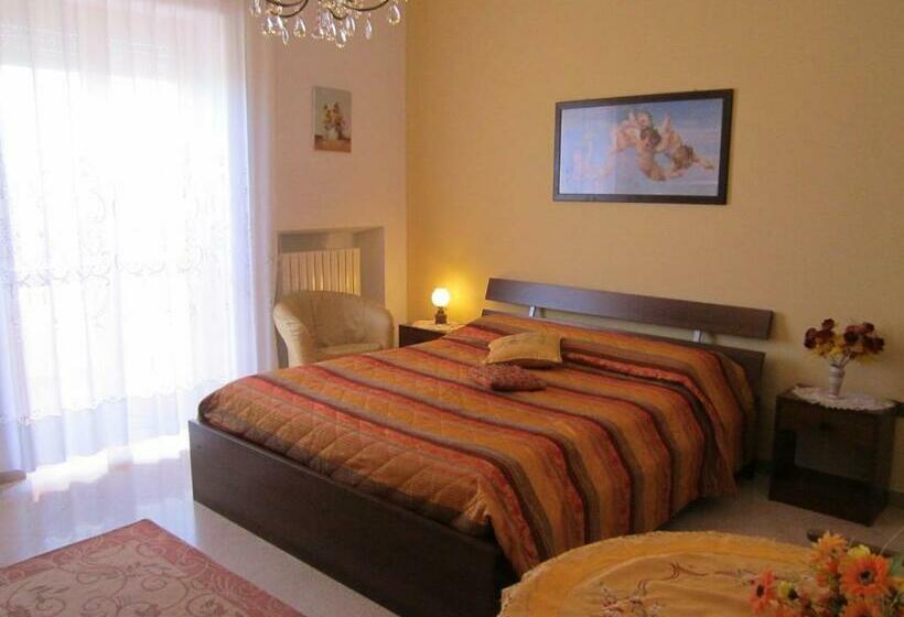 バルコニー付スタンダード４ベッドルーム, B&b Casa Mariangi