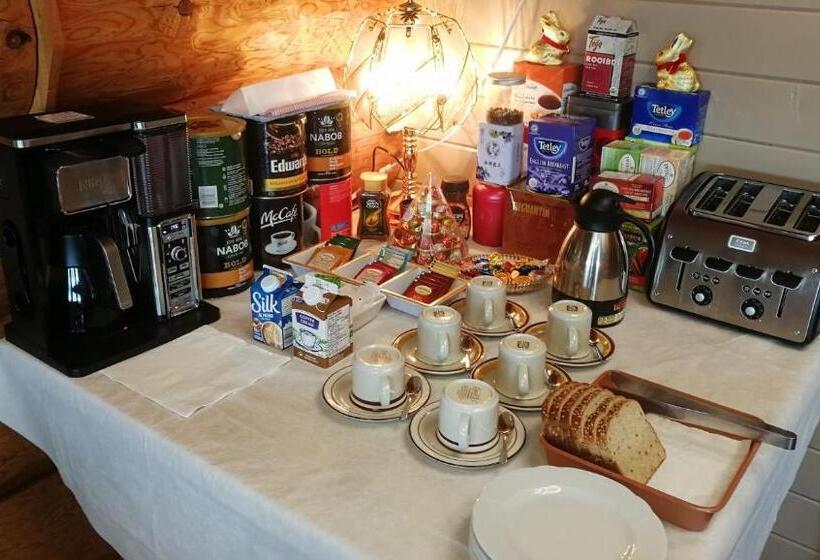 Стандартный Номер Кровать Кинг, Cariboo Log Guest House
