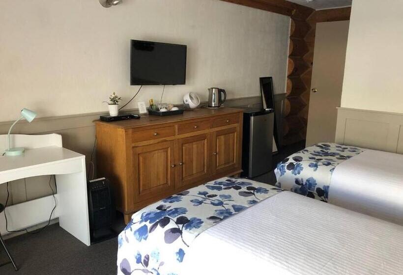 Номер Стандарт Вид на Озеро, Cariboo Log Guest House