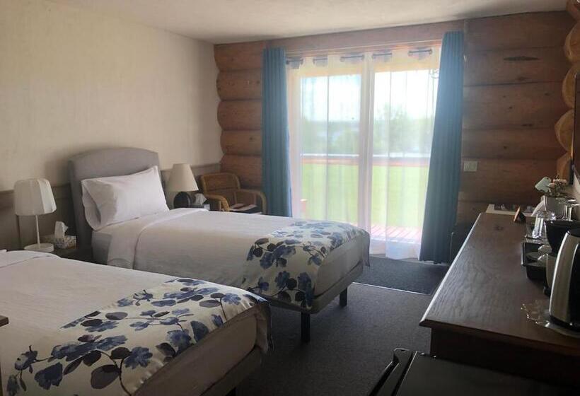 Номер Стандарт Вид на Озеро, Cariboo Log Guest House