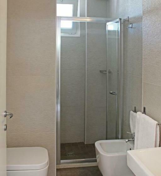 Quarto Estandar Individual, Touring Misano Adriatico