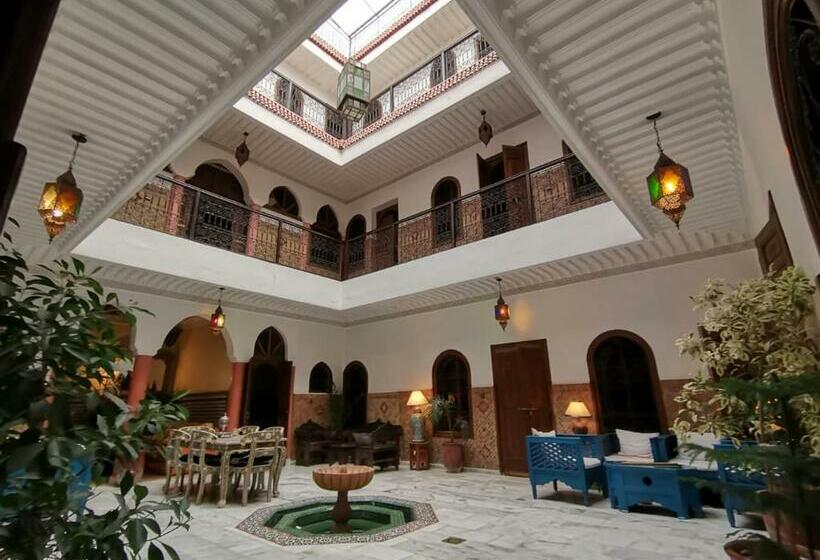 Habitación Estándar, Riad Lakhdar
