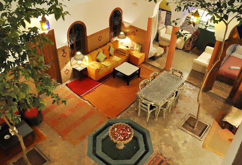 Habitación Estándar, Riad Lakhdar