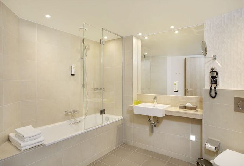 高级客房, Holiday Inn Frankfurt Airport, An Ihg