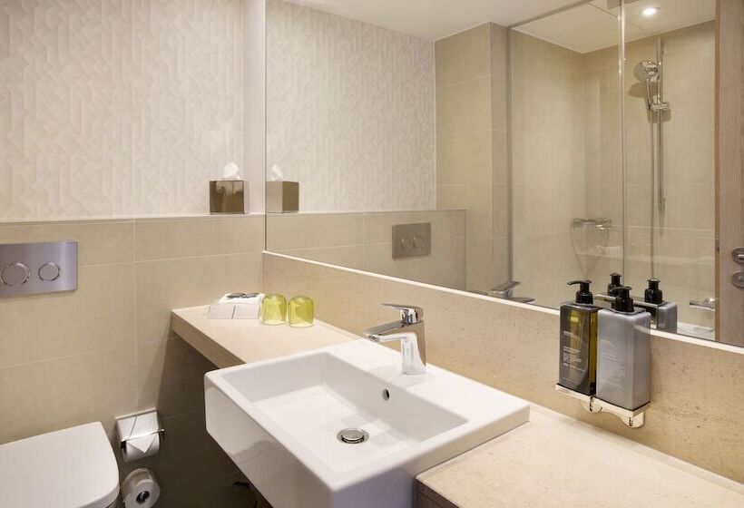 高级客房, Holiday Inn Frankfurt Airport, An Ihg