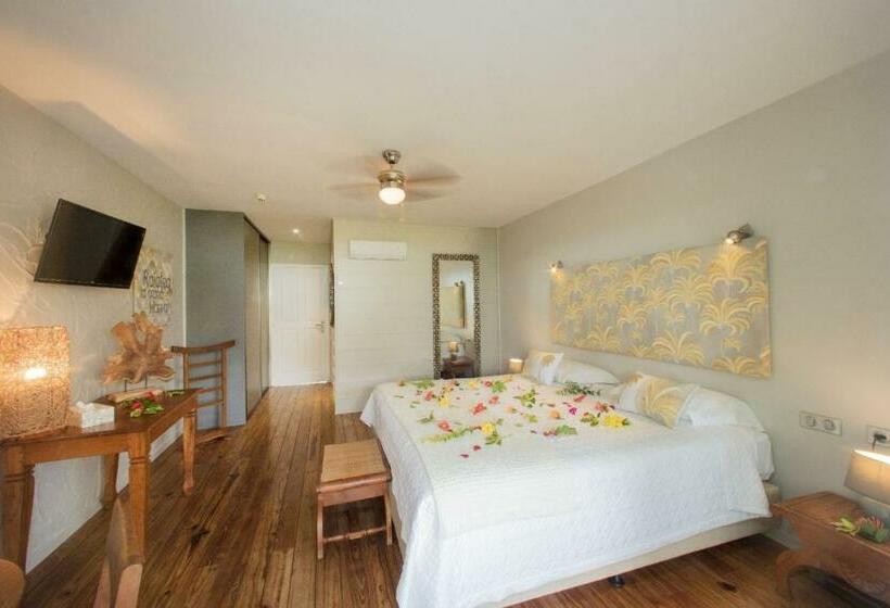 اتاق استاندارد با چشم‌انداز دریاچه, Raiatea Lodge