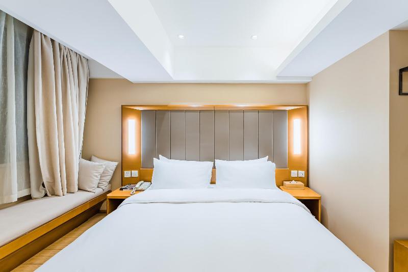 Quarto Superior, Ji Hotel Shanghai Yan An Road