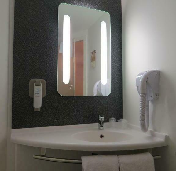 Номер Стандарт, Ibis Soissons