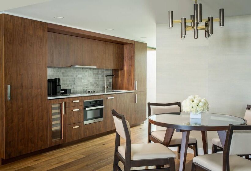 Люкс Вид на Море, The Ritzcarlton Residences, Waikiki Beach