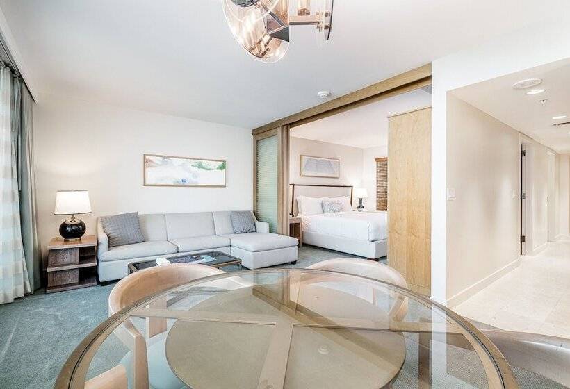 Люкс Deluxe Вид на Море, The Ritzcarlton Residences, Waikiki Beach