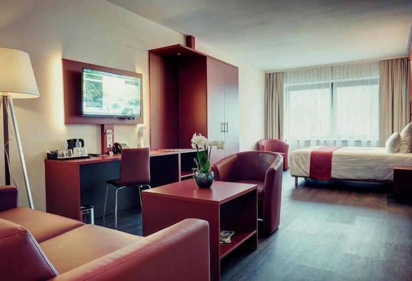 Номер Стандарт с Гостиной, Amedia Amsterdam Airport Schiphol, Trademark Collection By Wyndham