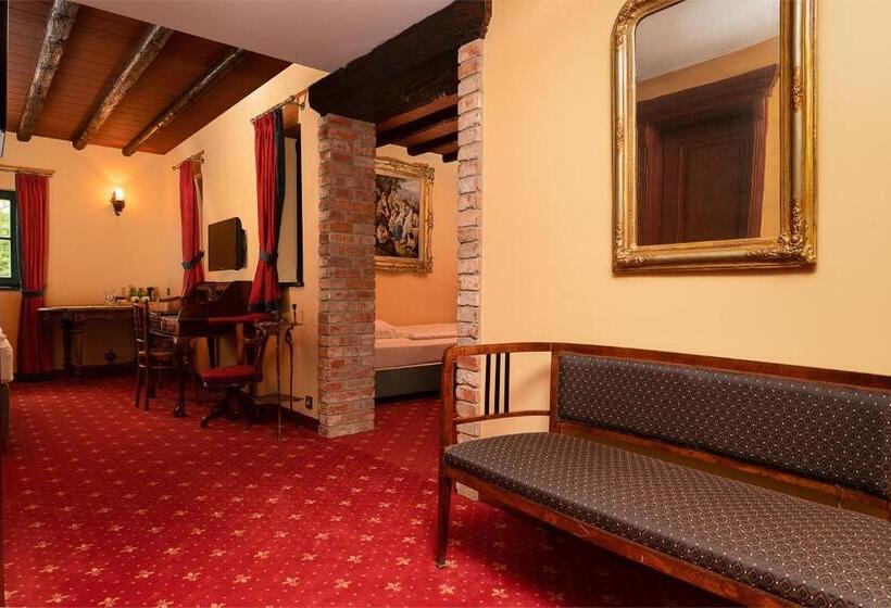 Апартаменты 1 Спальня с Балконом, Boutique Hotel Pri Mlyne Lozorno