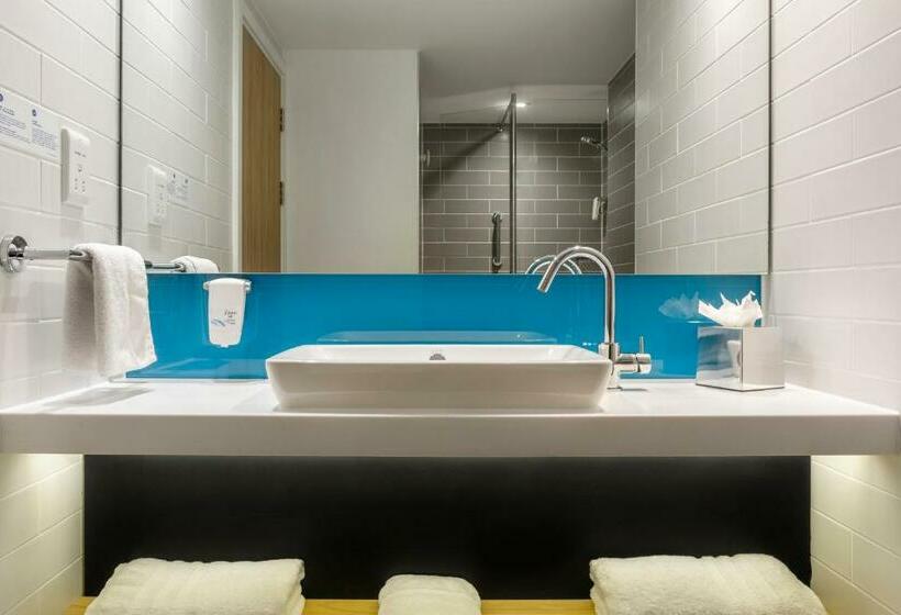 اتاق استاندارد, Holiday Inn Express Dublin City Centre, An Ihg