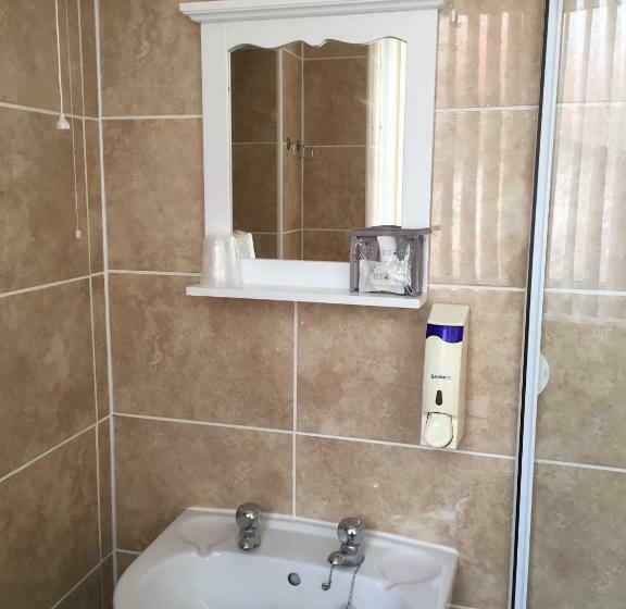 اتاق استاندارد, The Northdale Hotel Ltd