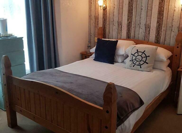 Номер Стандарт, Trentham House