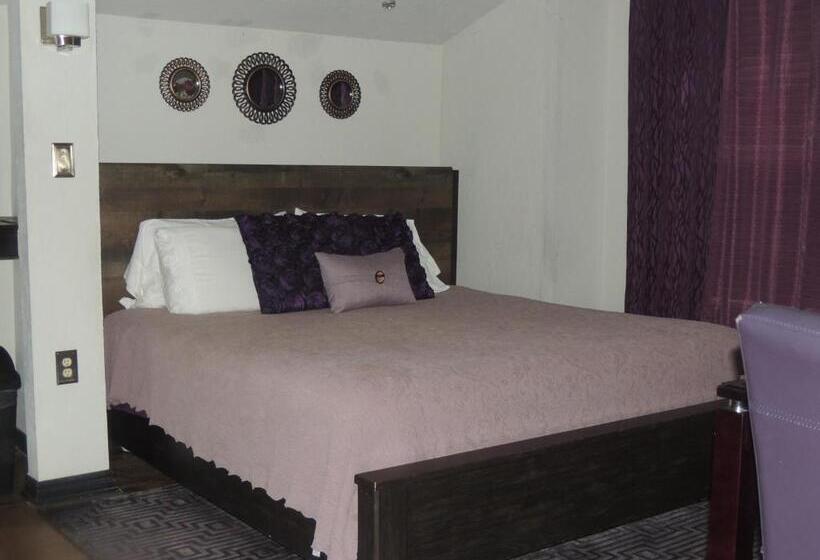 Стандартный Номер Кровать Кинг, The Whispering Pines Inn