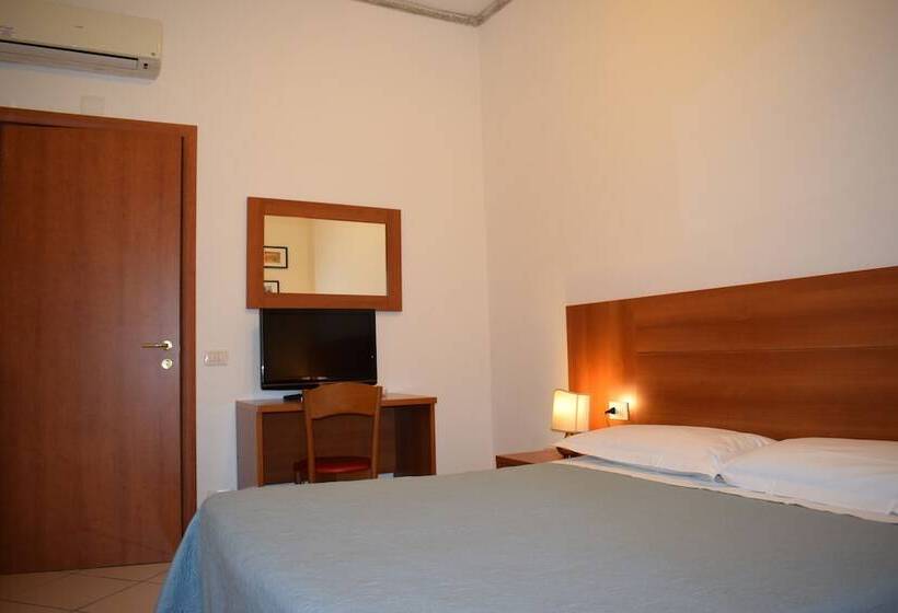 Quarto Quádruplo Standard, Dalmazia