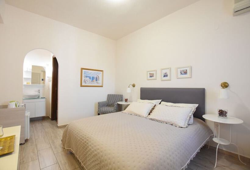 Chambre Standard, Rodakas