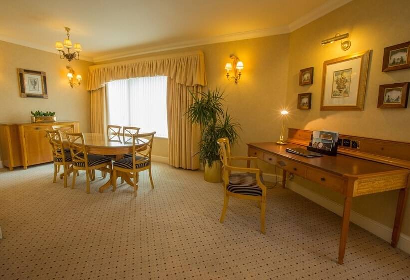 디럭스 스위트, The Celtic Manor Resort