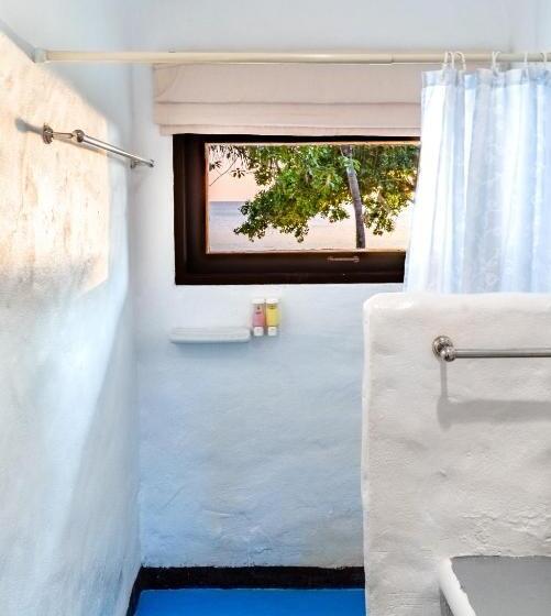بانگلوی استاندارد, Lazy Day The Resort