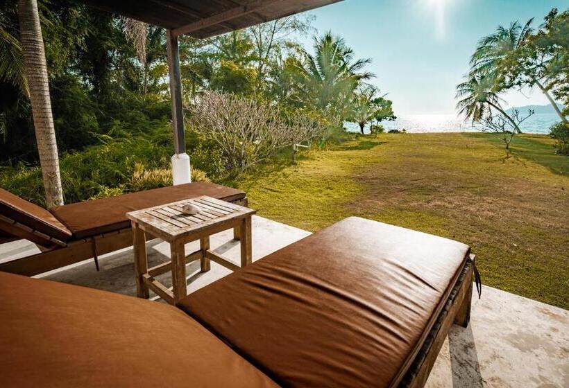 بانگلوی استاندارد با چشم‌انداز دریا, Lazy Day The Resort