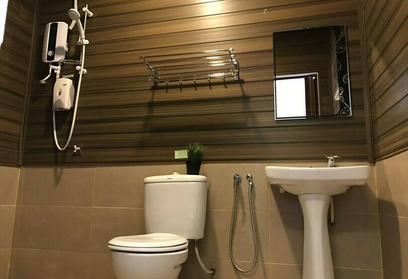 اتاق لوکس با چشم‌انداز دریا, The Barat Perhentian Beach Resort