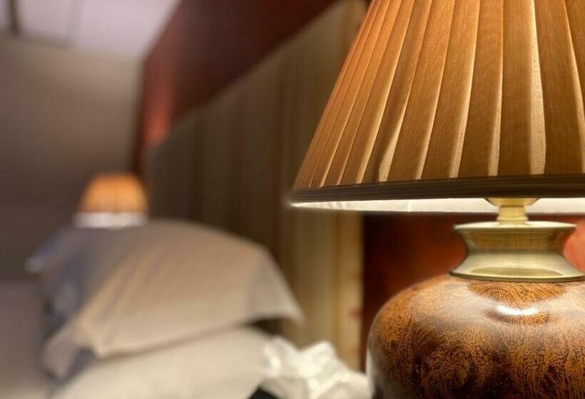Номер Deluxe, Le Bouchon Brasserie &