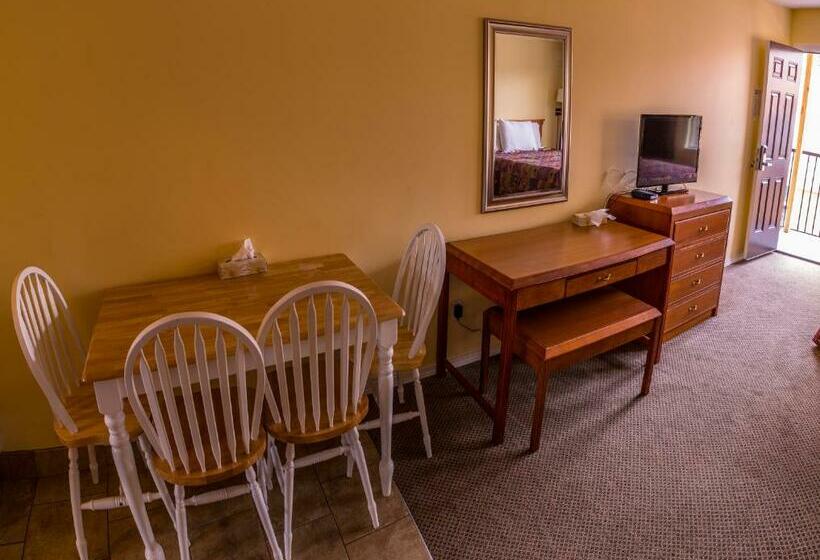 סוויטה משפחתית, Sahara Courtyard Inn Penticton