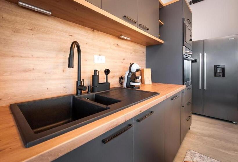 اتاق پنت هاوس, Boutique Residence Arion