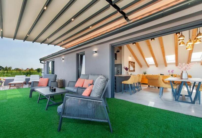 اتاق پنت هاوس, Boutique Residence Arion